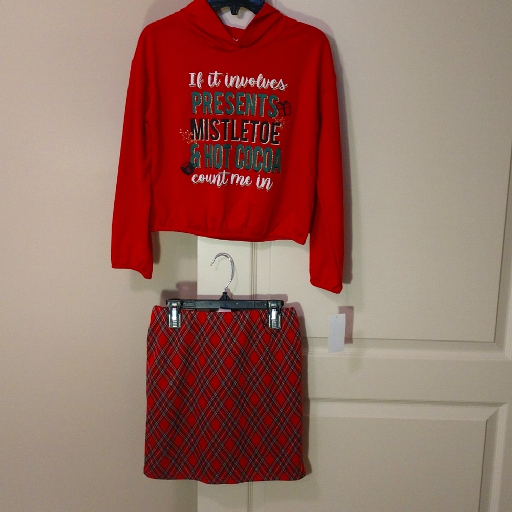 Girls 2 piece Christmas outfit, sz M (9/10)